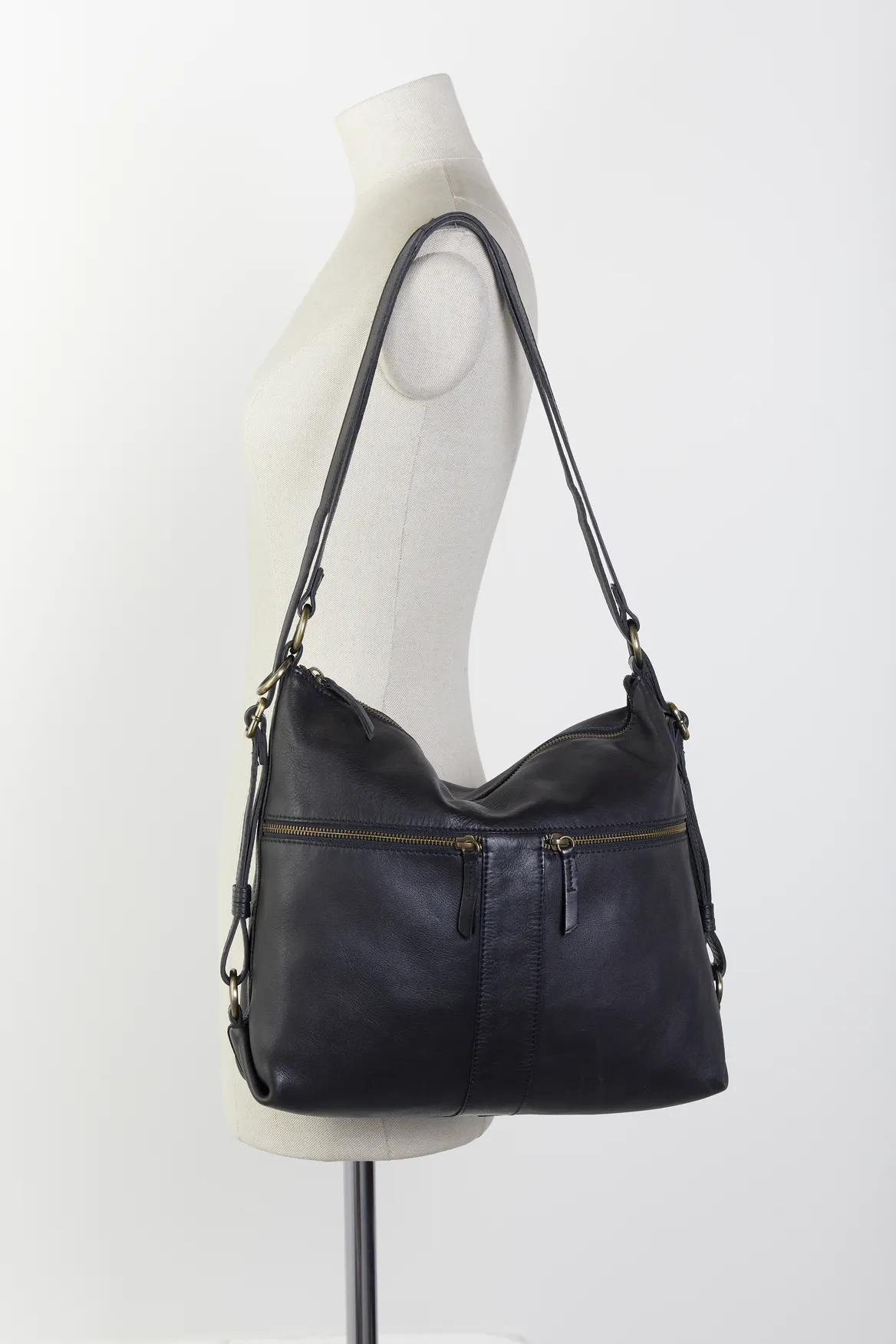 Ari Leather Convertible Backpack Strandbags