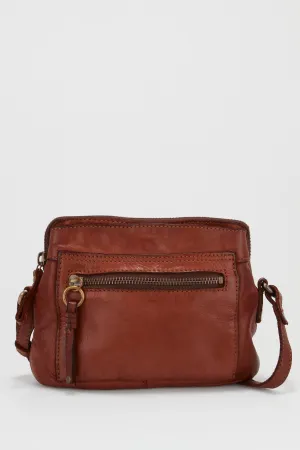 Ari Leather Small Crossbody Bag Strandbags