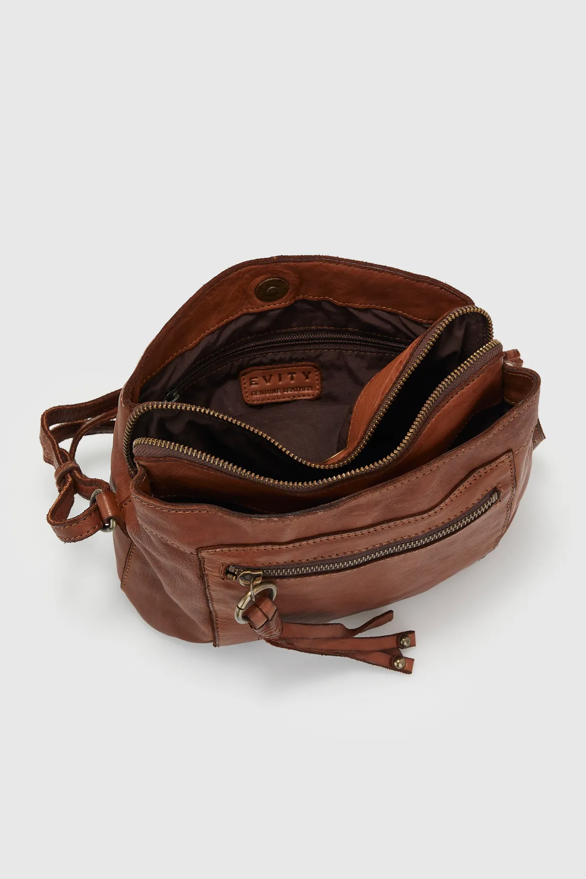 Ari Leather Tassel Crossbody Bag Strandbags