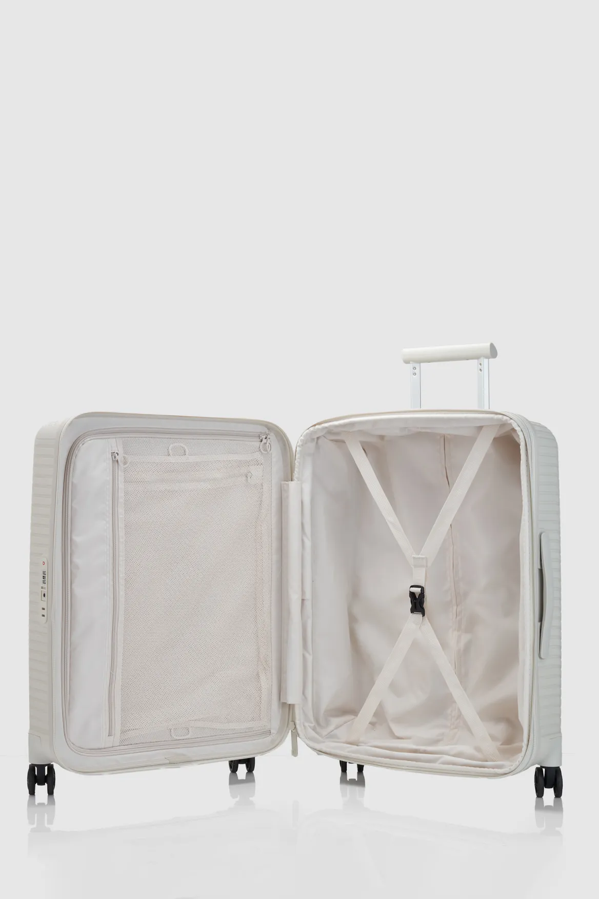 Bondi Check-In 66cm Suitcase Strandbags