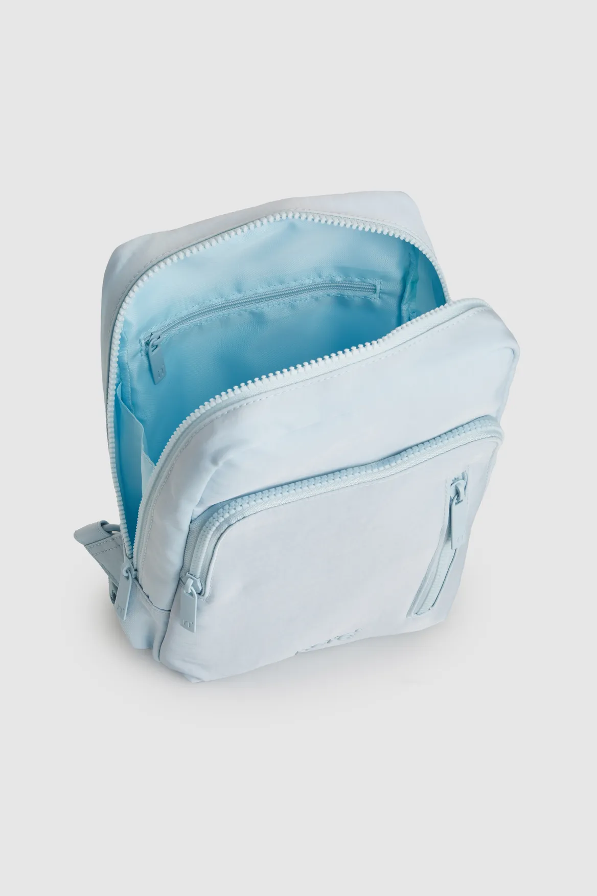 Bondi Nylon Sling Backpack Strandbags