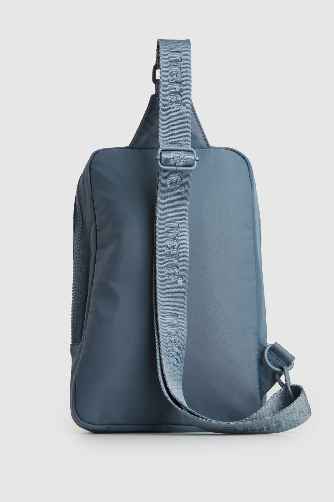 Bondi Nylon Sling Backpack Strandbags