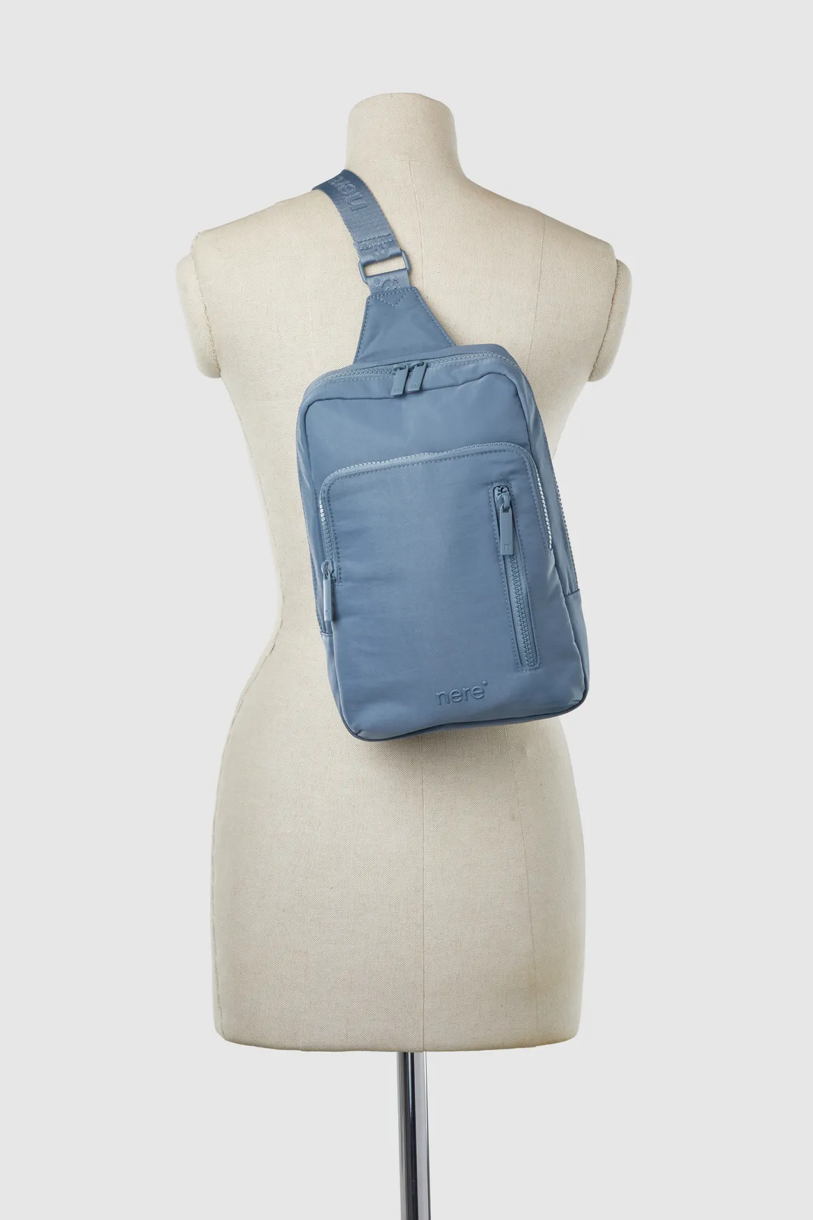 Bondi Nylon Sling Backpack Strandbags