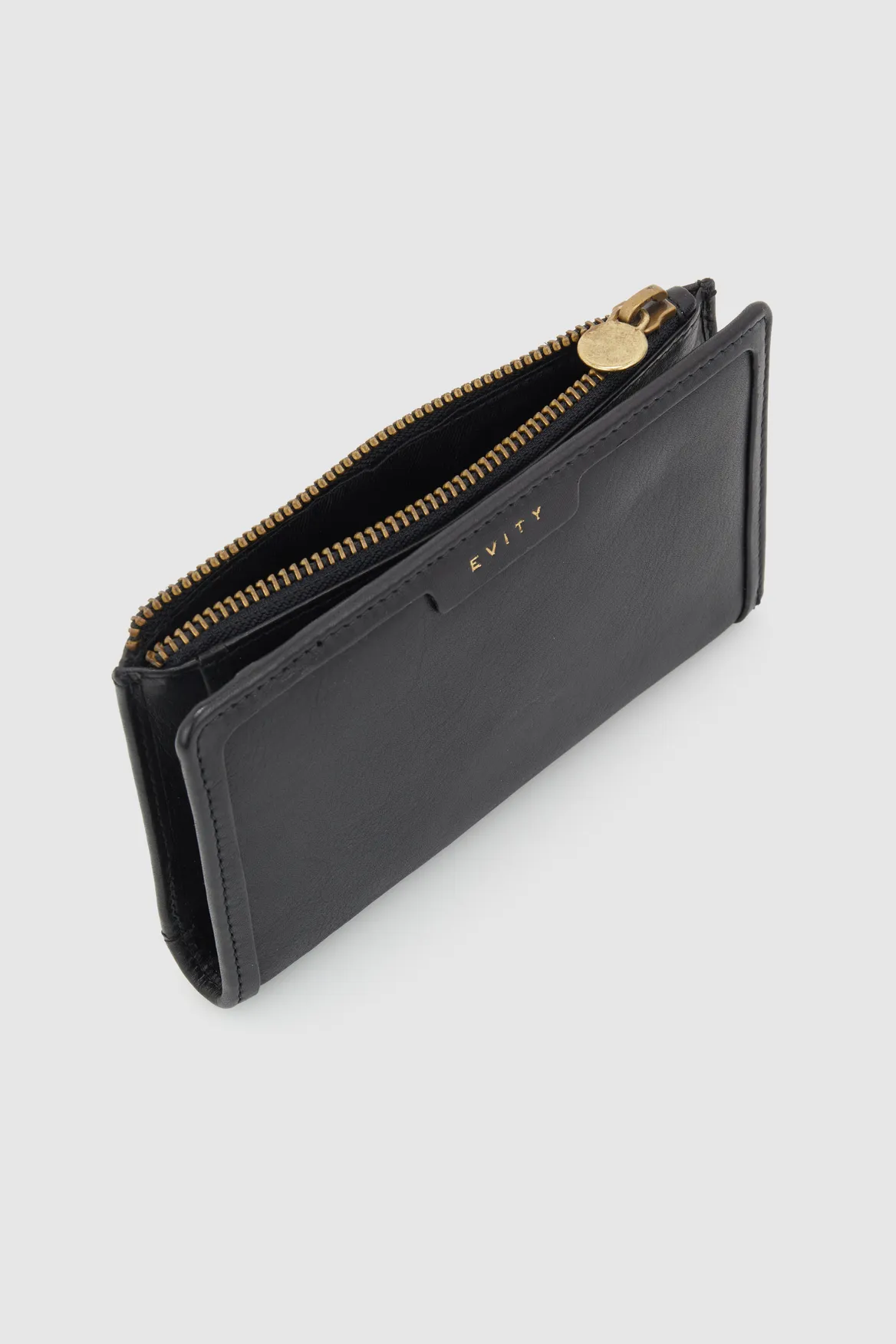 Bria Leather Medium Wallet Strandbags