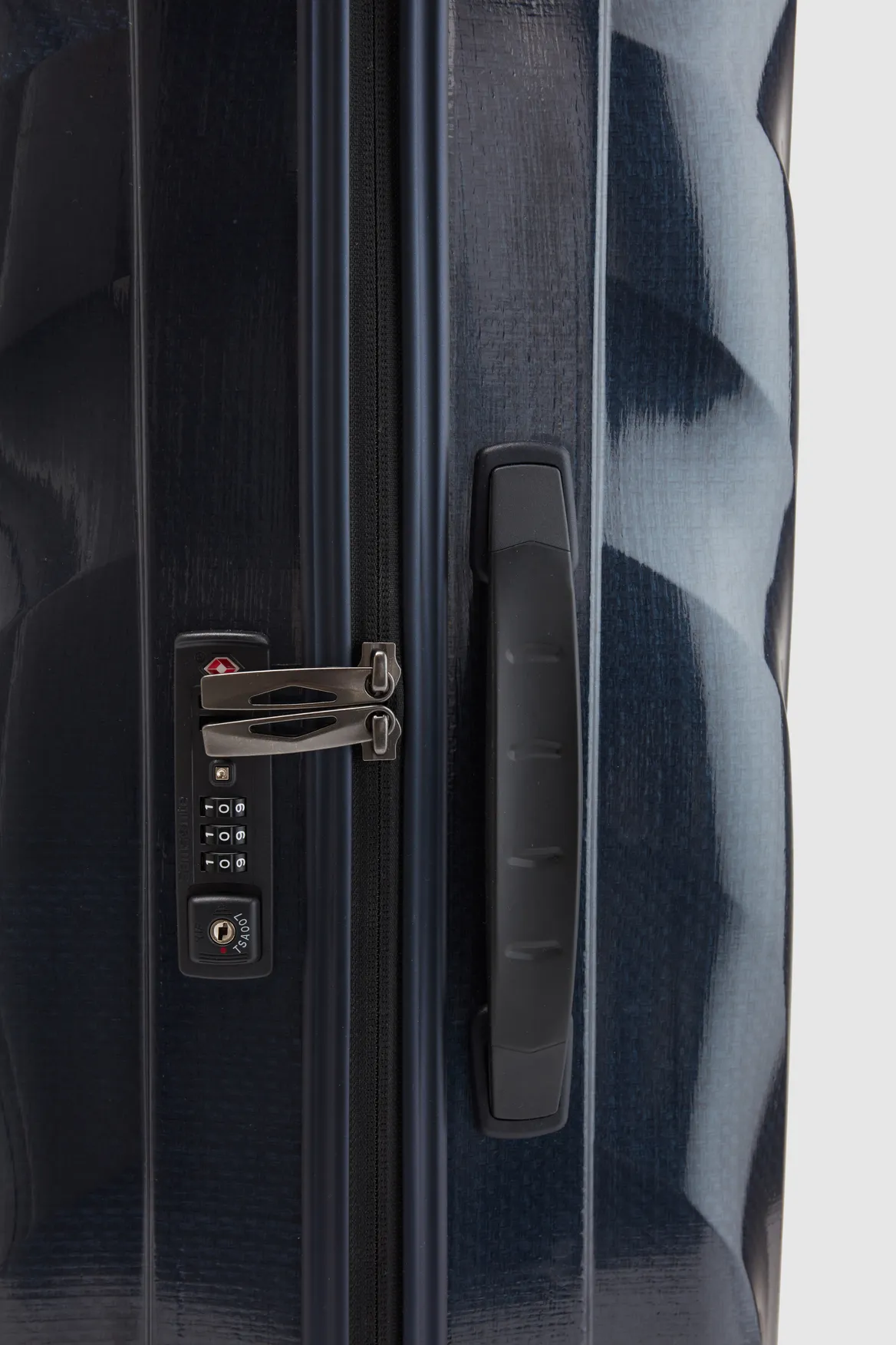 C-Lite Check-In 81cm Suitcase Strandbags