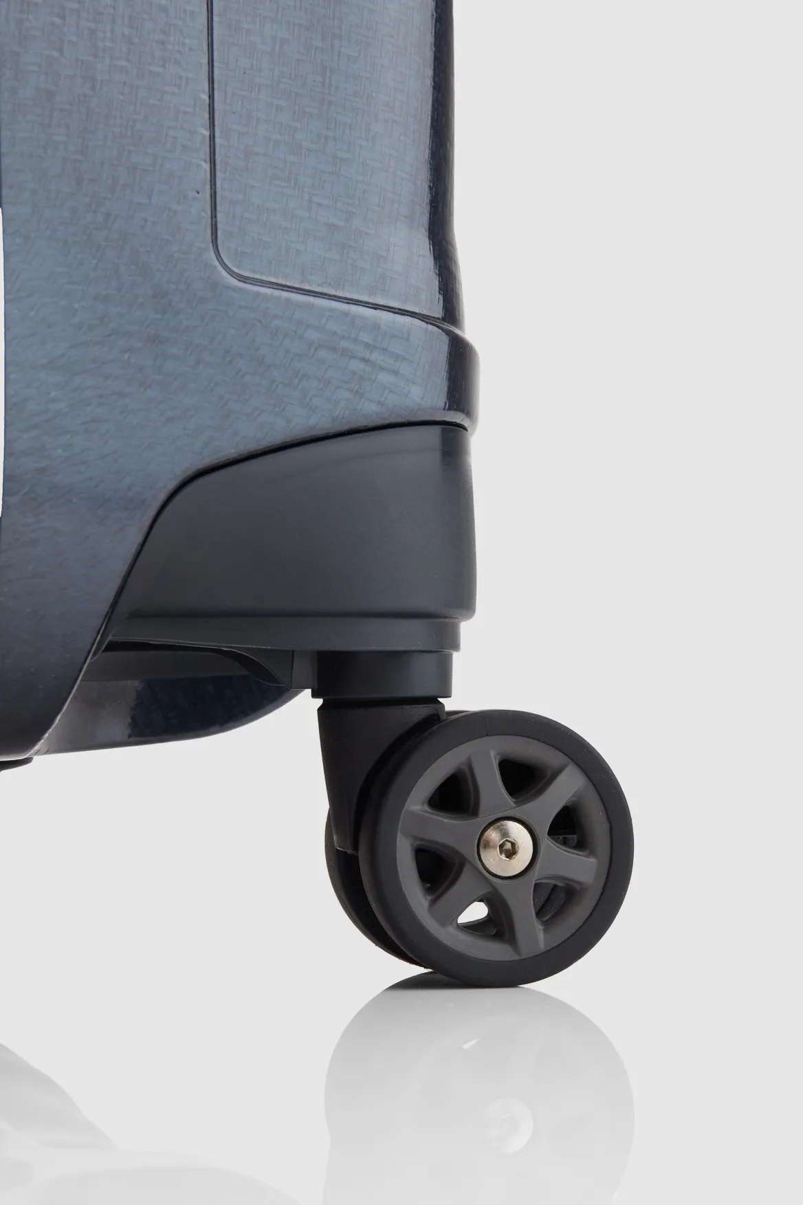 C-Lite Check-In 81cm Suitcase Strandbags