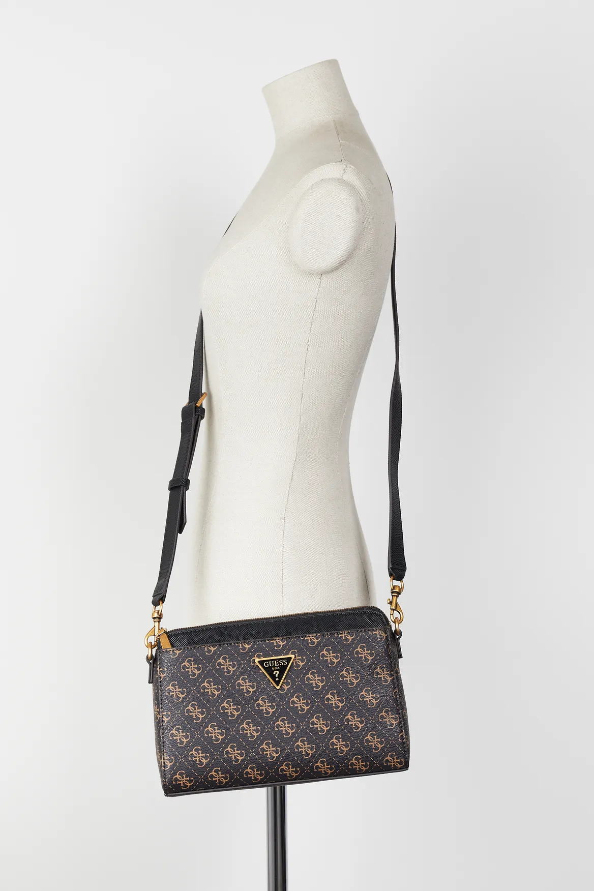 Cordelia Girlfriend Crossbody Bag Strandbags