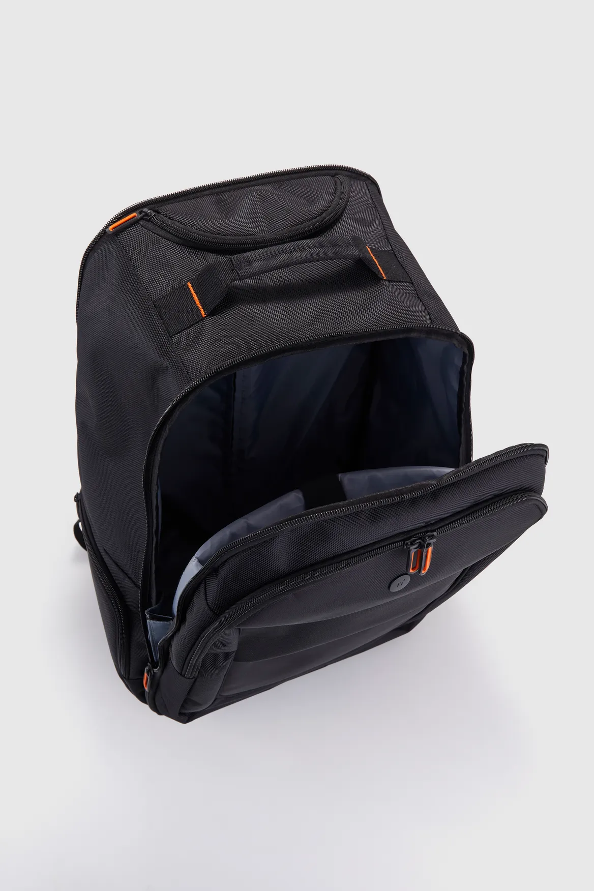 Edit Wheeled Backpack Strandbags