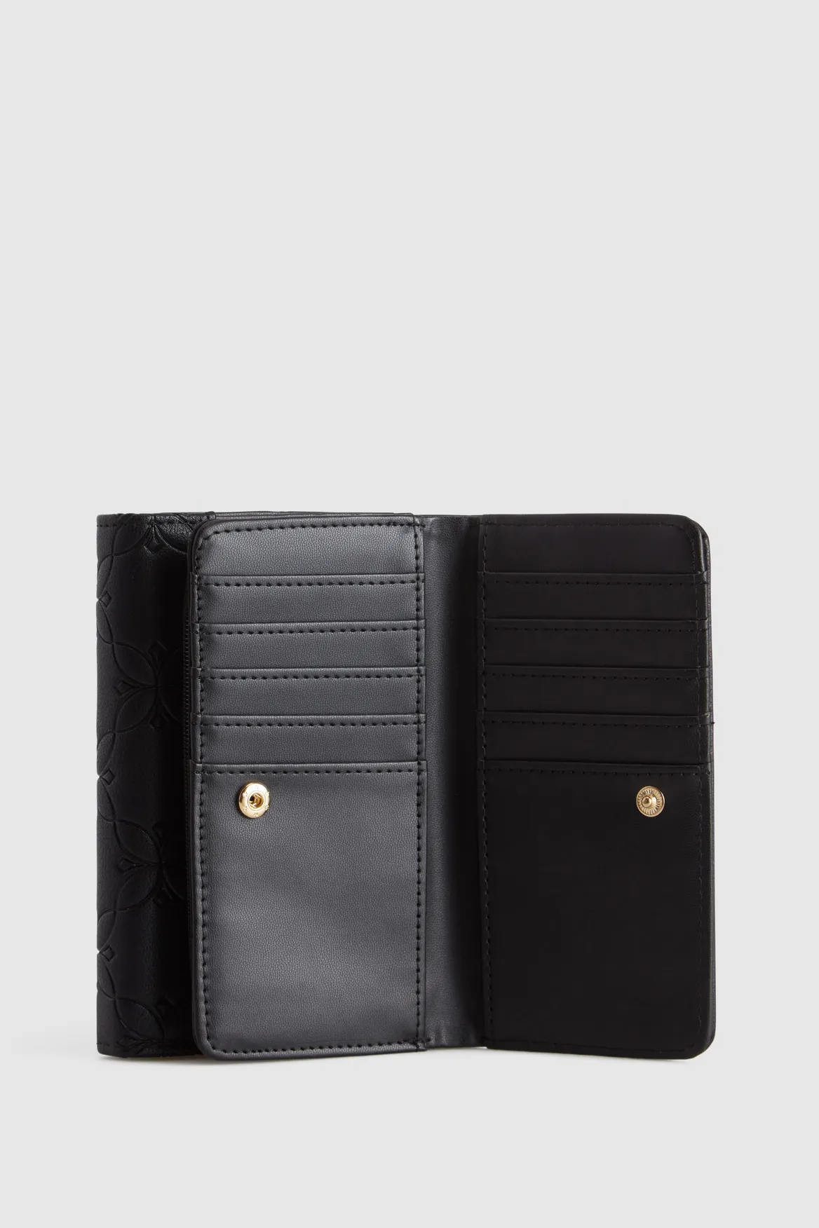 Embossed Medium Wallet Strandbags