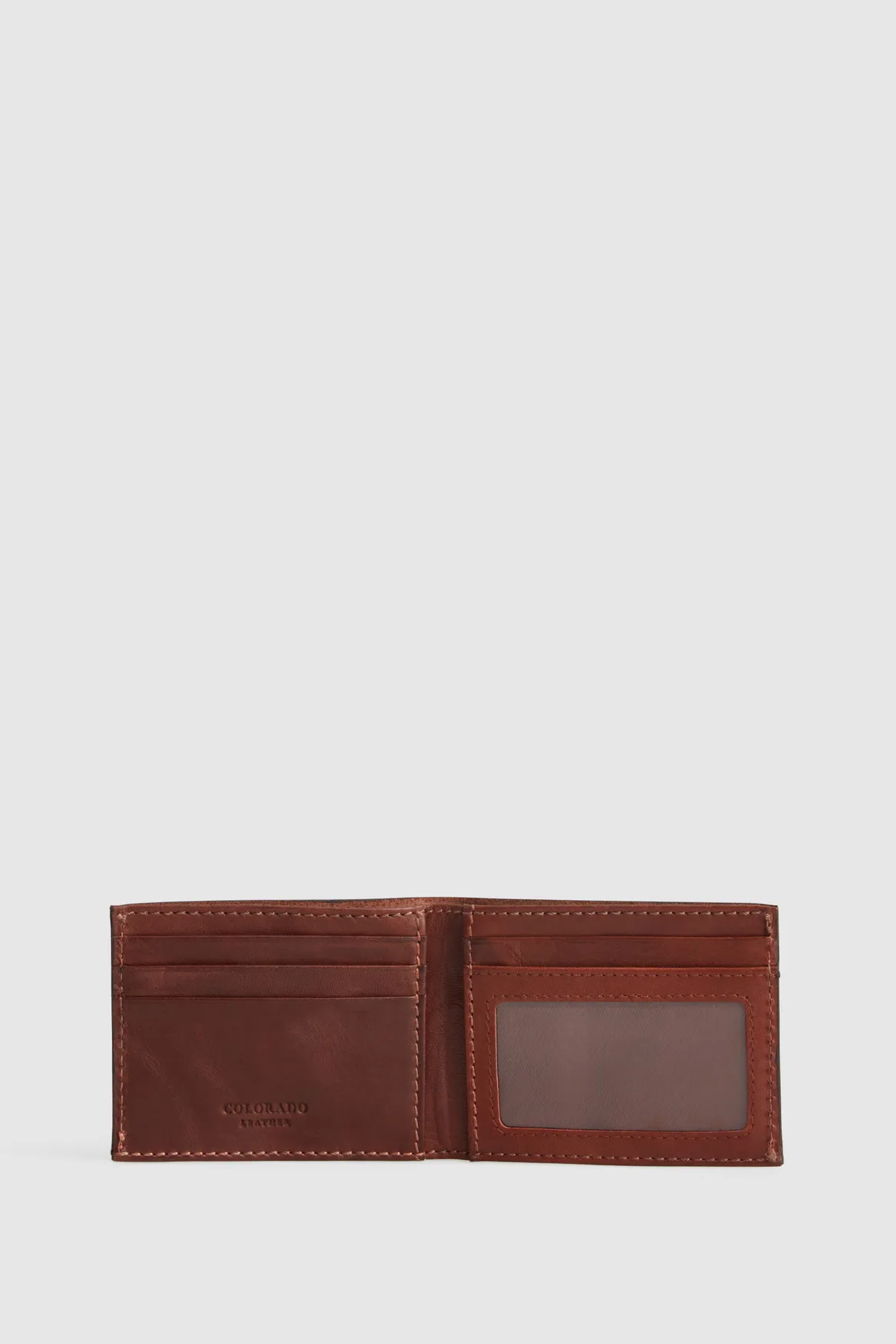 Enzo Leather Slim Bifold Strandbags