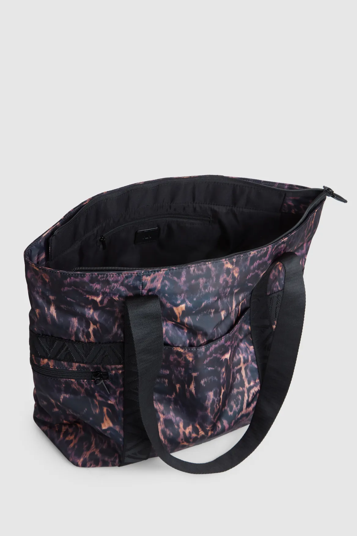 Gia Large Nylon Leopard Tote Bag Strandbags