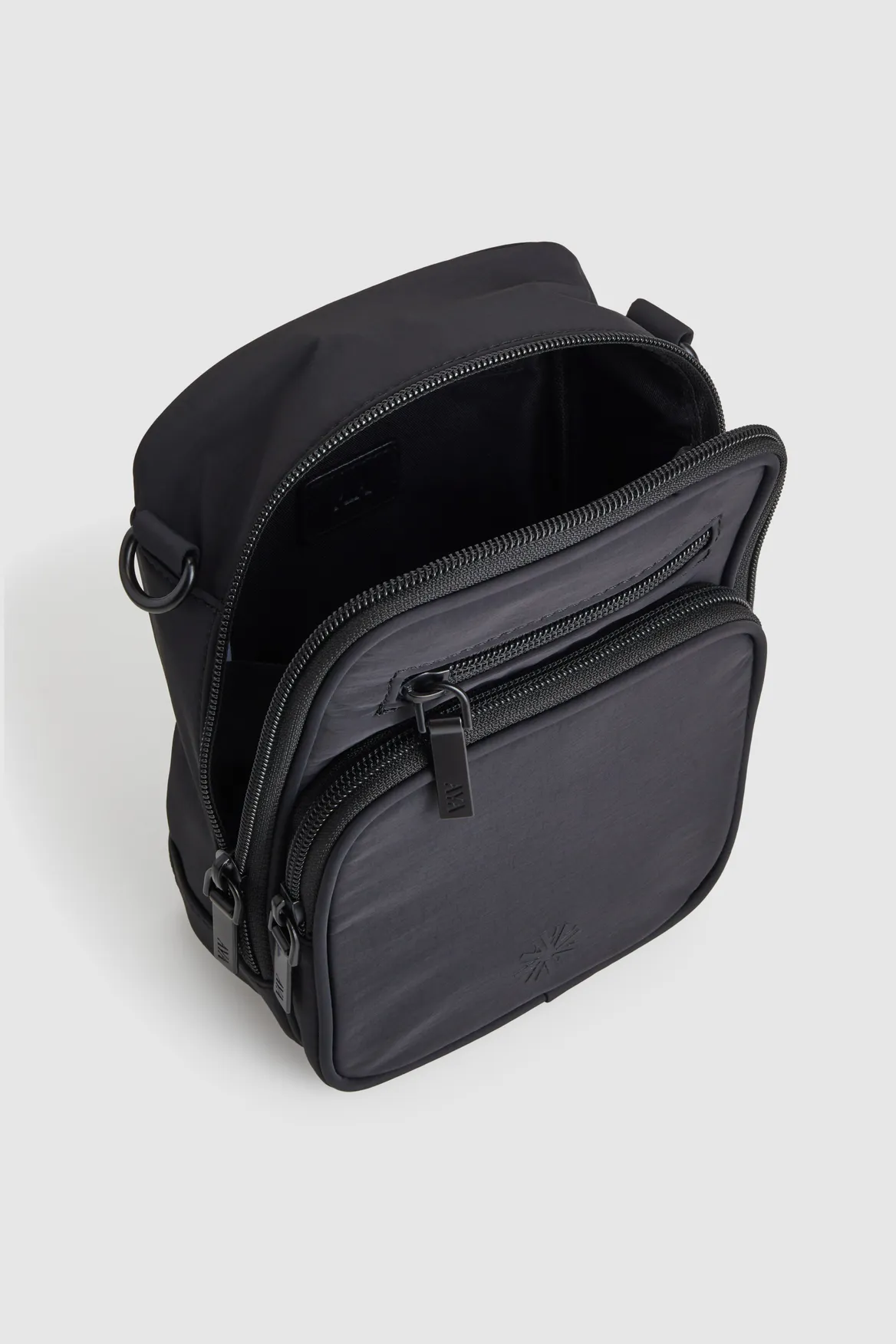 Gia Nylon Crossbody Bag Strandbags