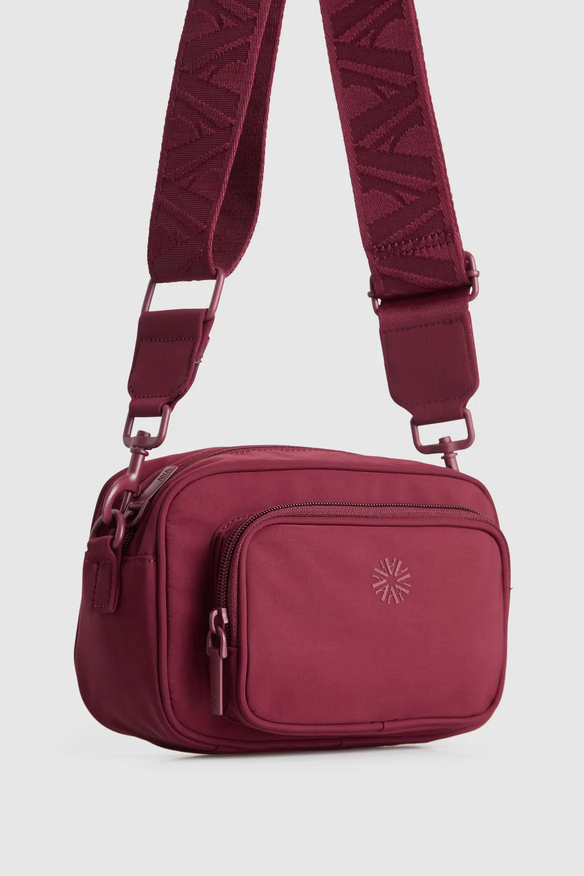 Gia Nylon Crossbody Bag Strandbags