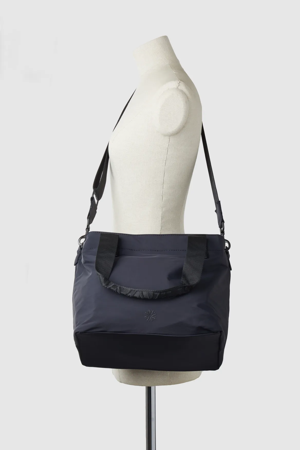 Gia Nylon Tote Bag Strandbags