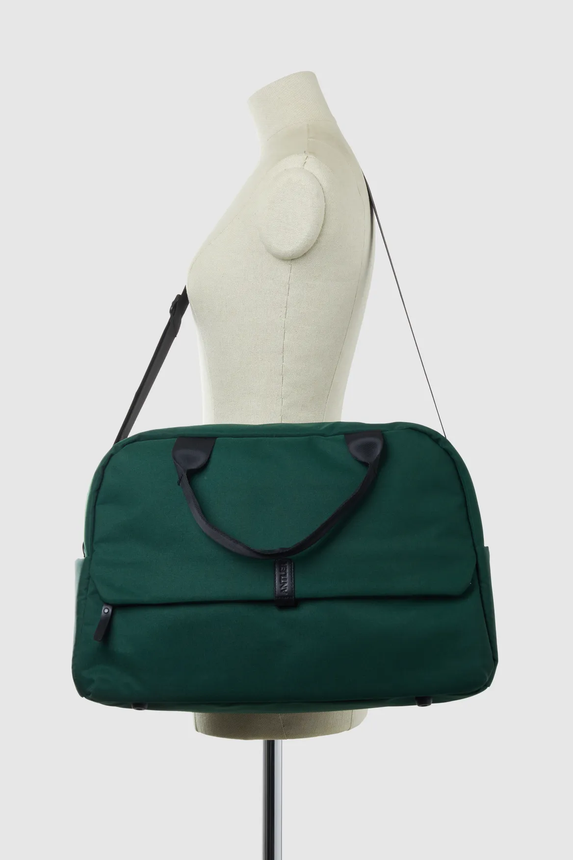 Icon Overnight Bag Strandbags