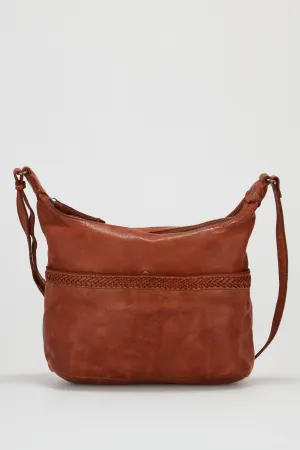 Isla Leather Braided Crossbody Bag Strandbags