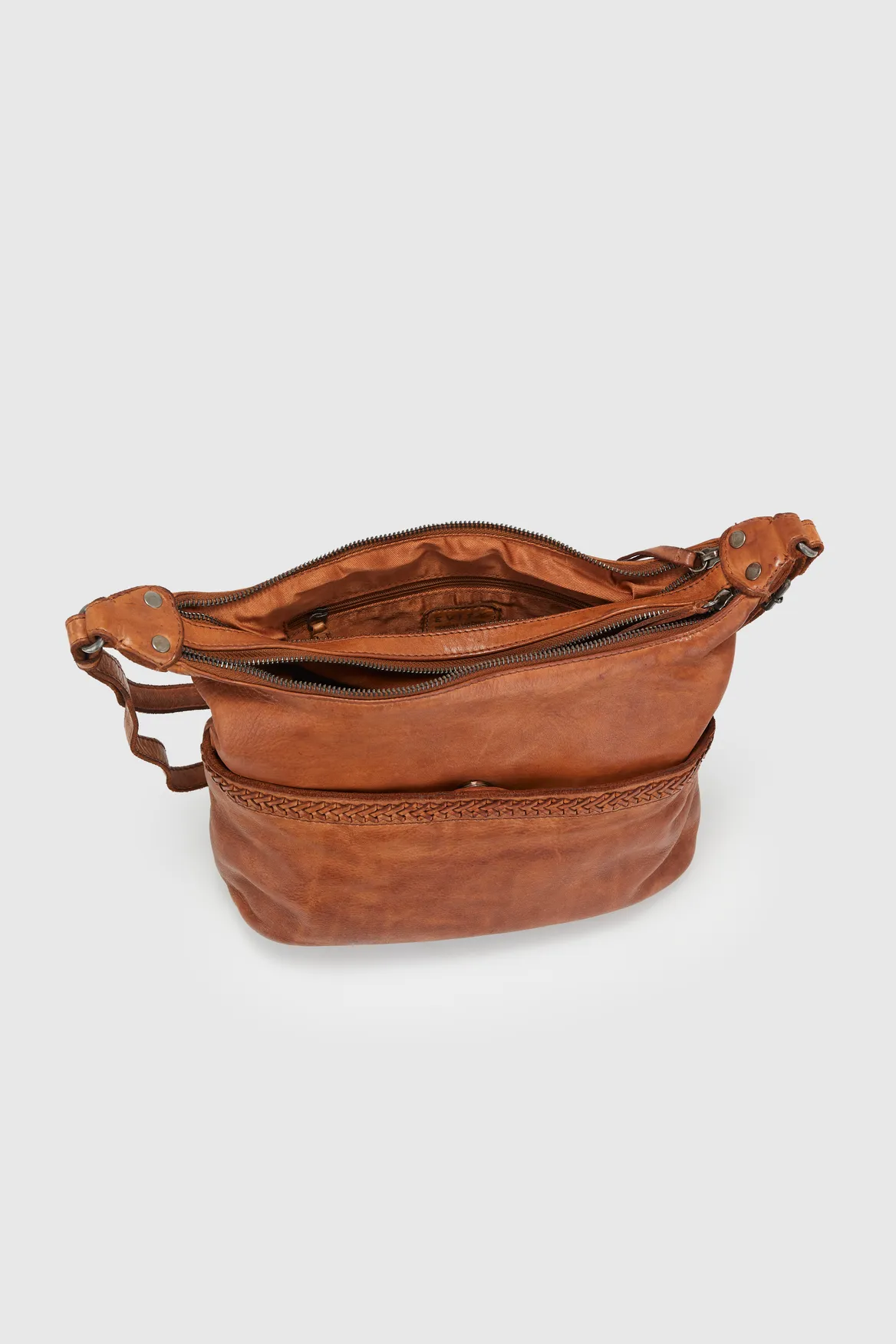 Isla Leather Braided Crossbody Bag Strandbags