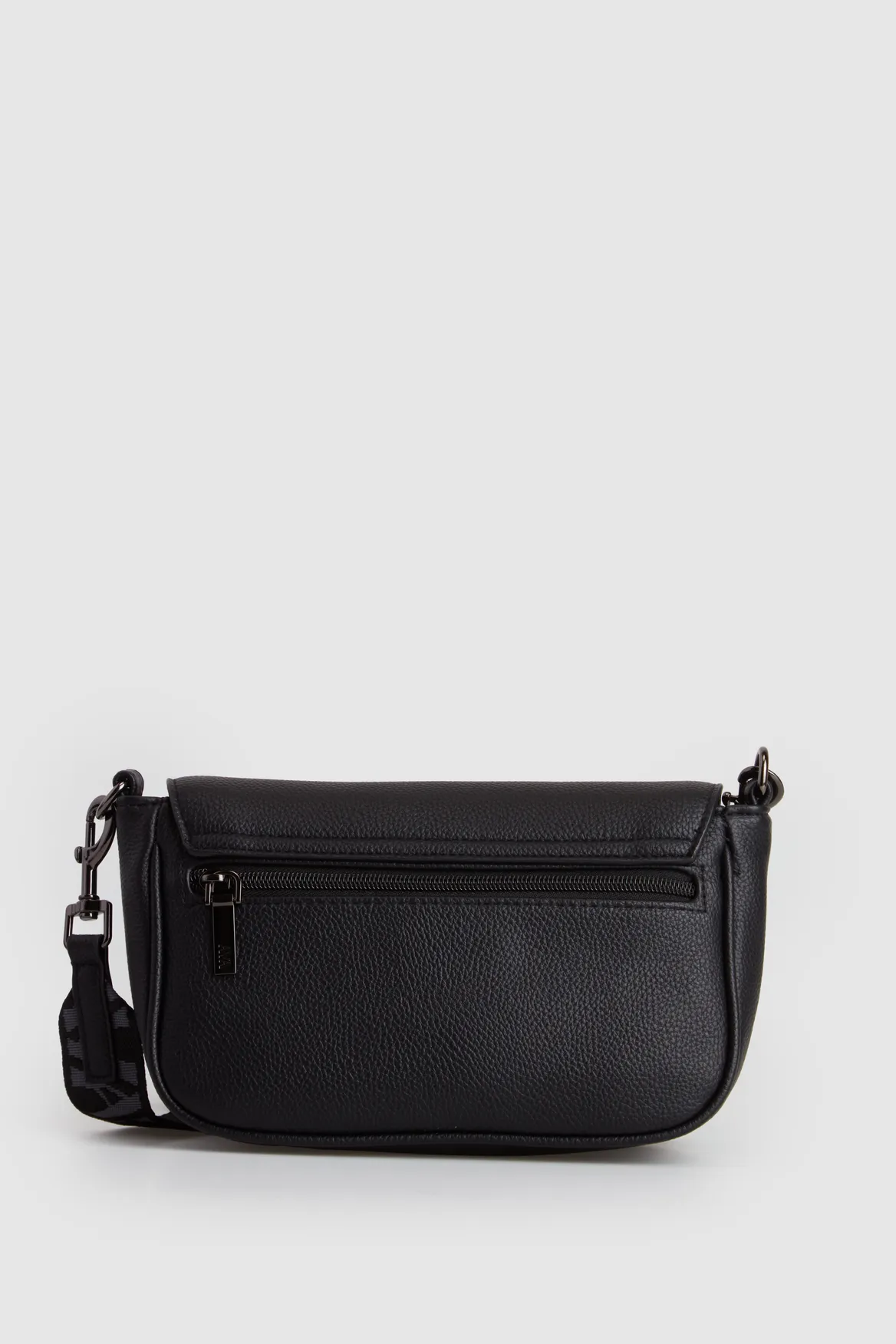 Juni Flapover Crossbody Bag Strandbags