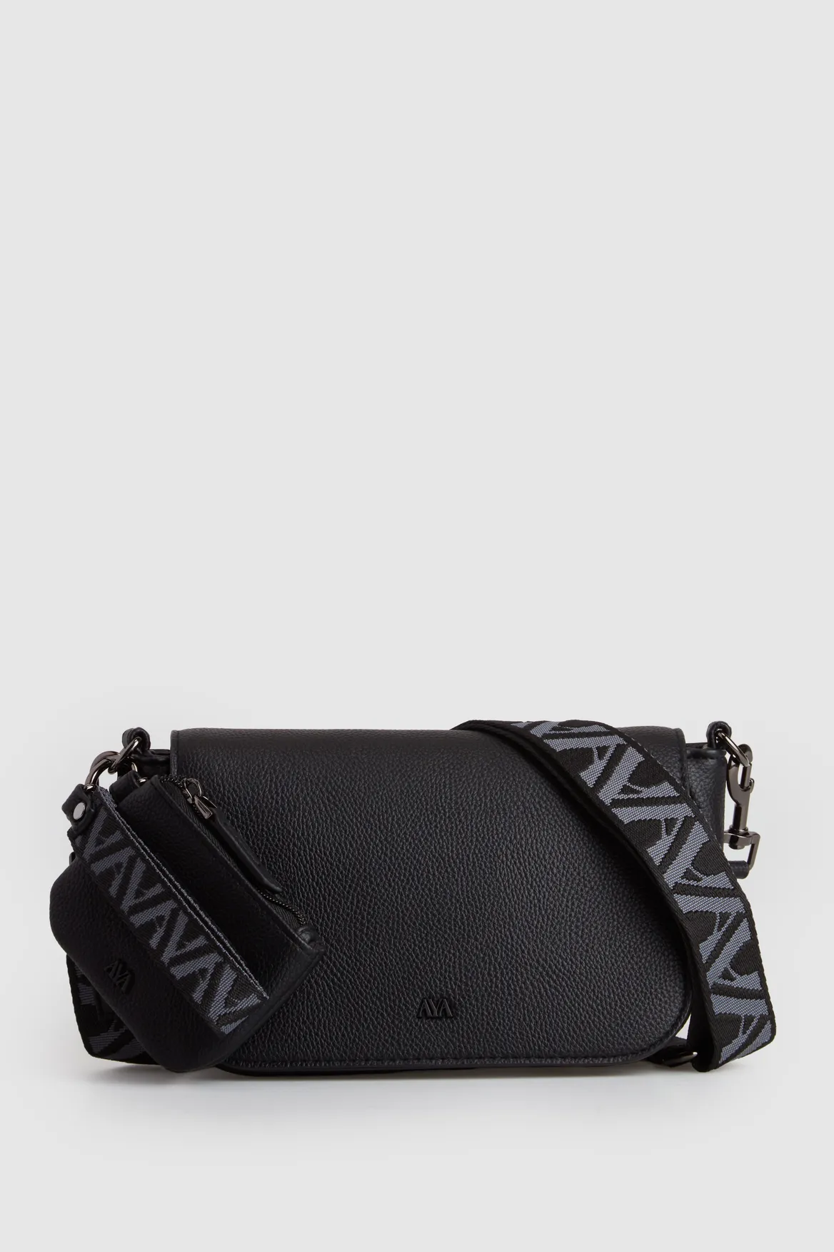 Juni Flapover Crossbody Bag Strandbags