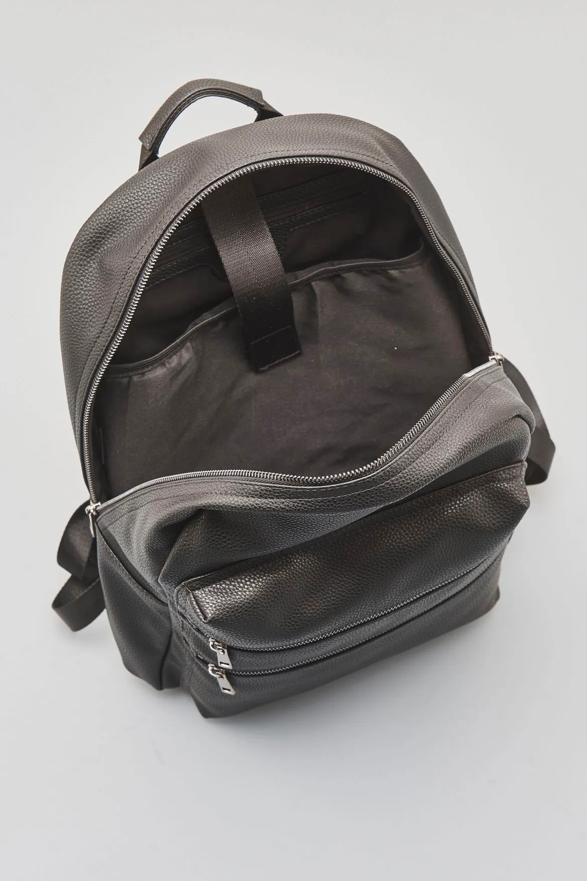 Large 3 Zip Compartment Backpack Strandbags