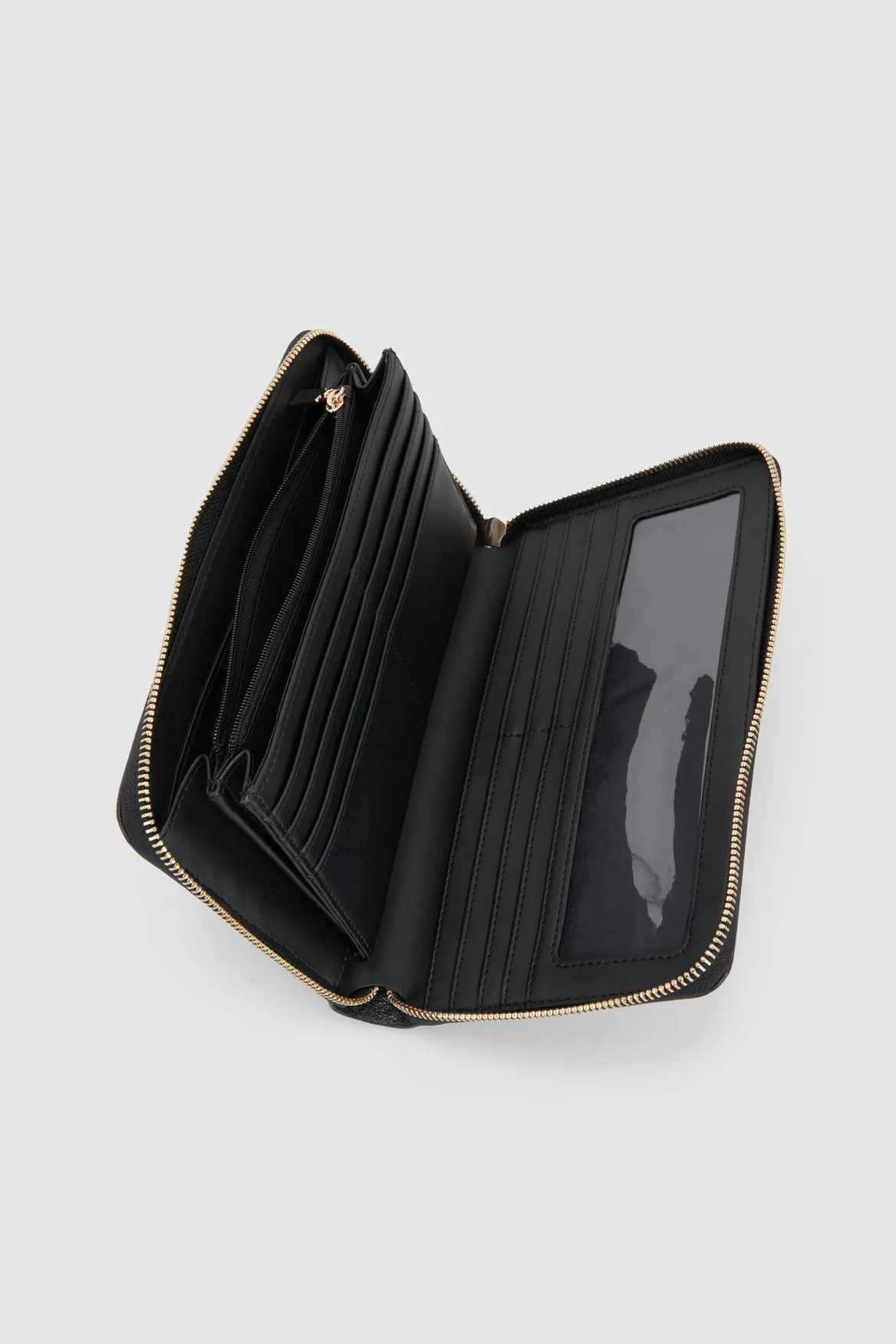 Laurel Travel Wallet Strandbags
