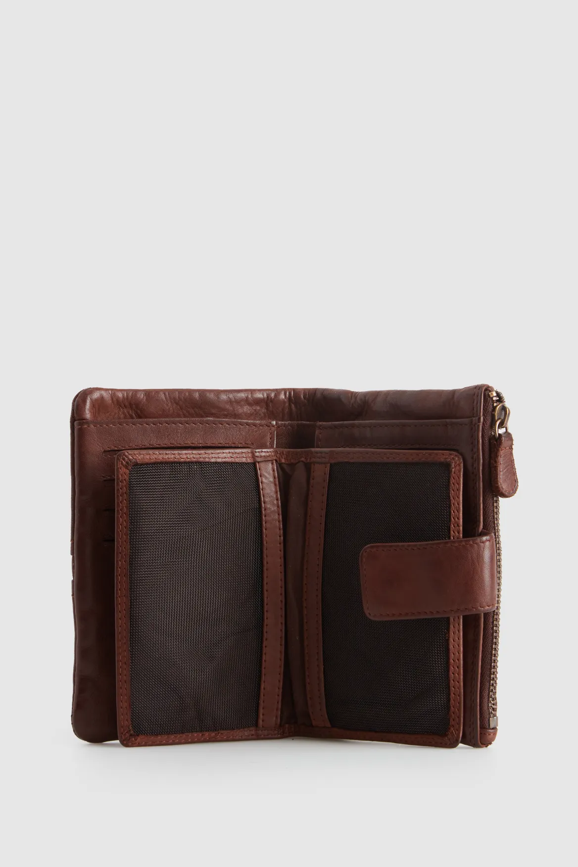 Leather Medium Soft Wallet Strandbags