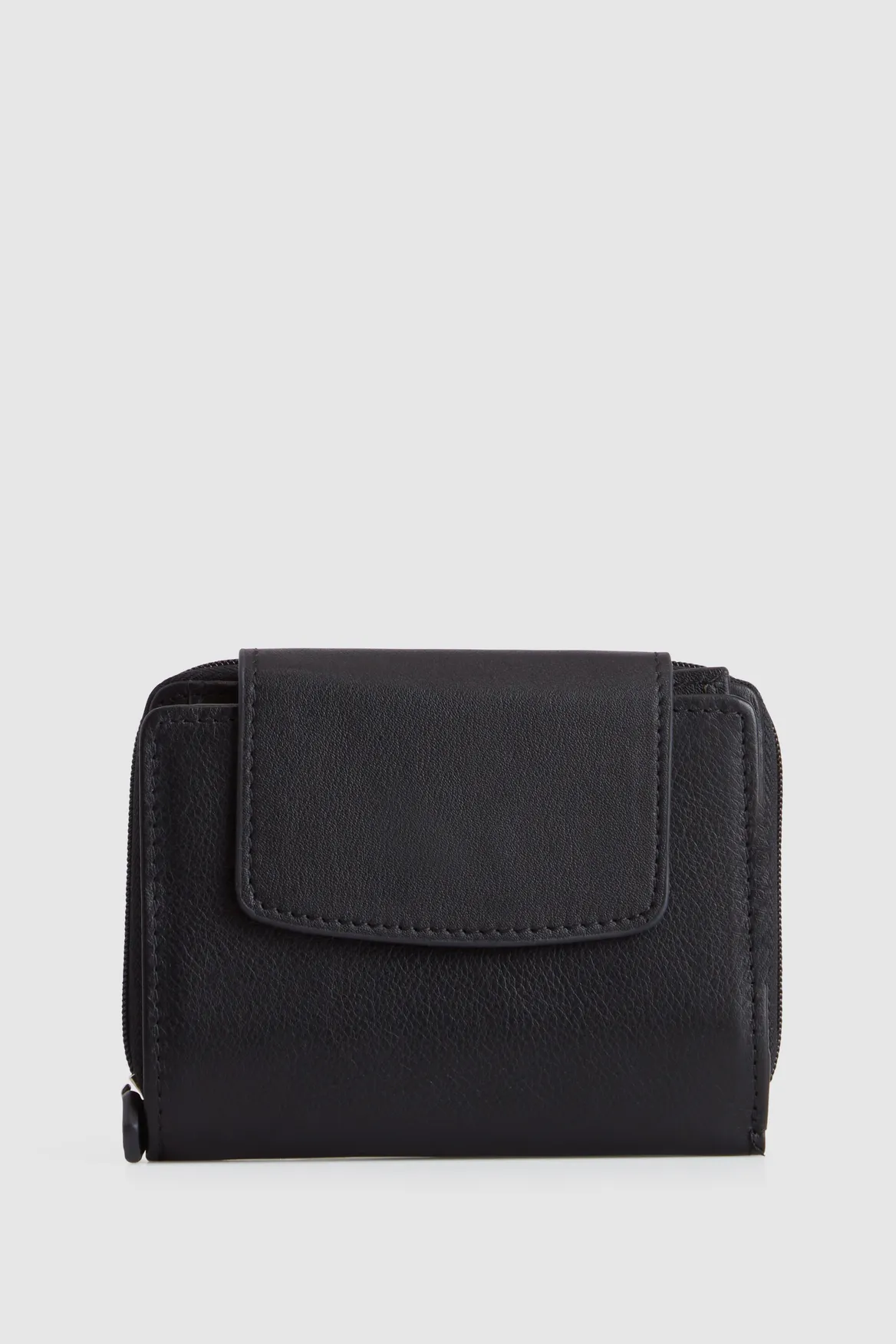 Leather Small Tab Wallet Strandbags