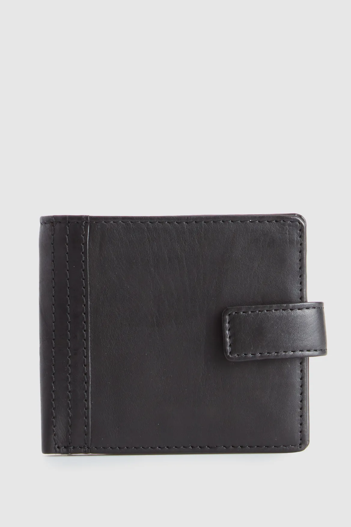 Leather Tab Wallet Strandbags