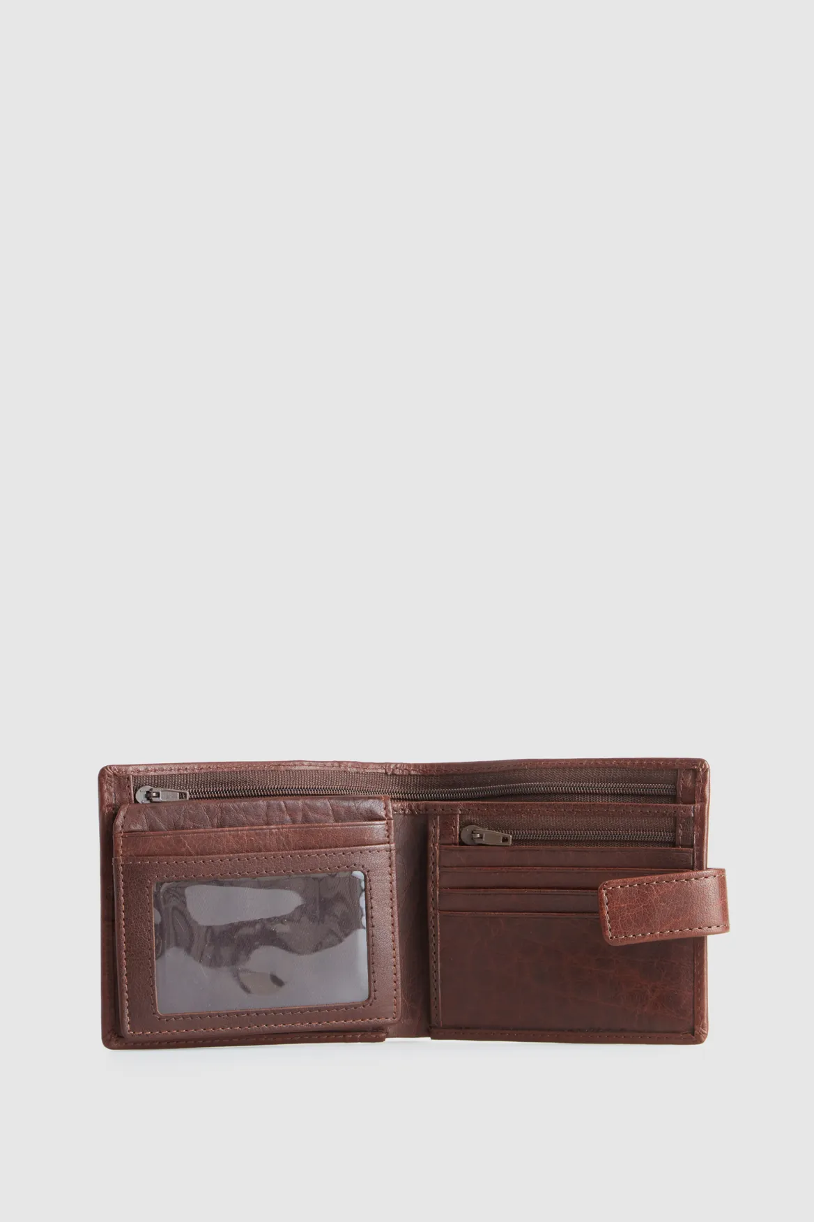 Leather Tab Wallet Strandbags
