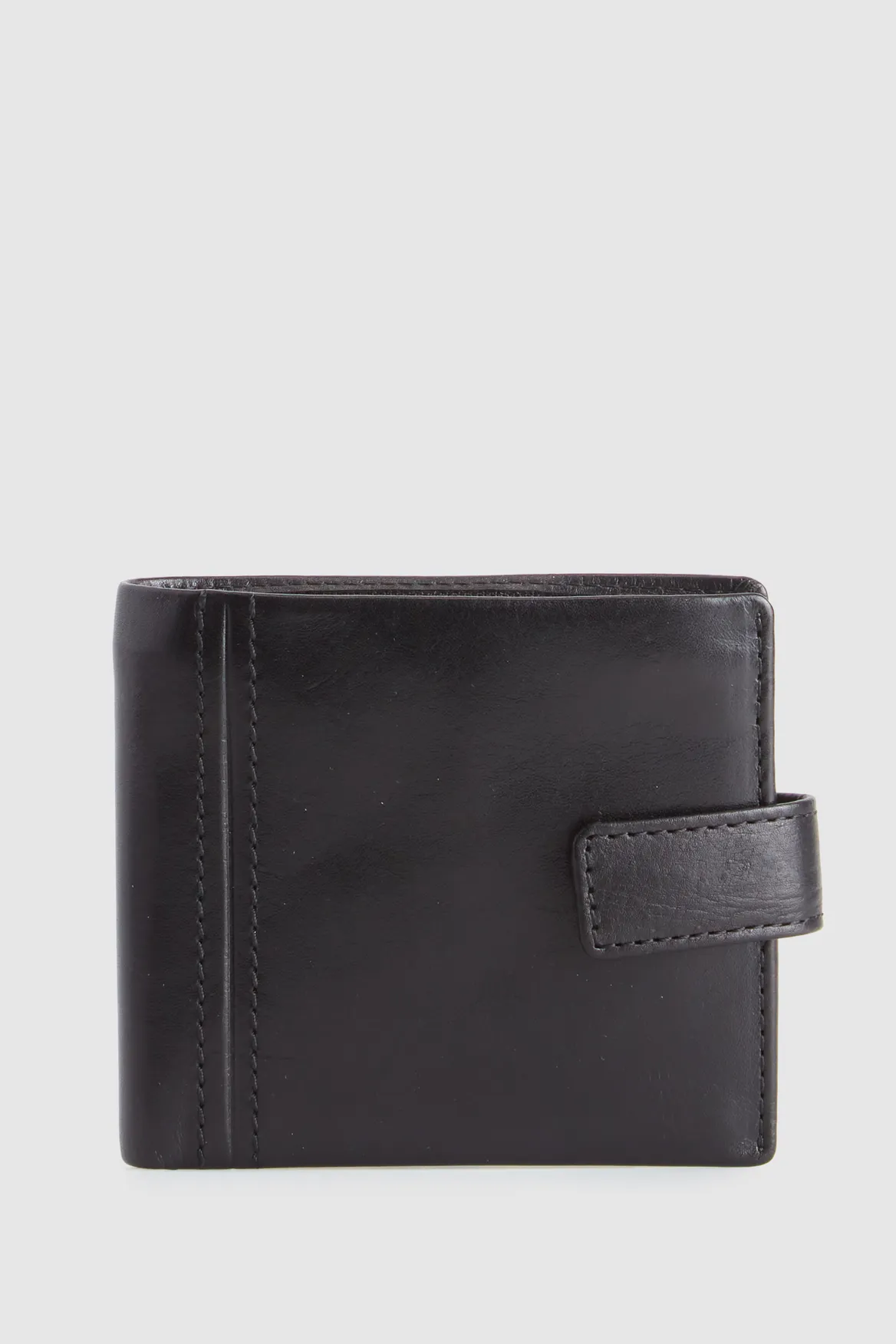 Leather Tab Wallet Strandbags