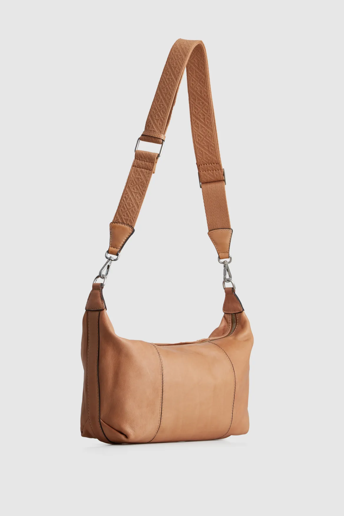 Lyra Leather Crossbody Bag Strandbags
