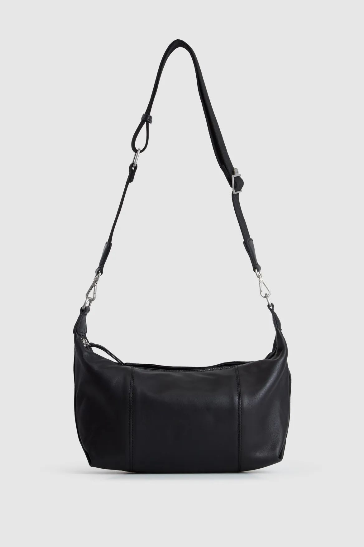 Lyra Leather Crossbody Bag Strandbags