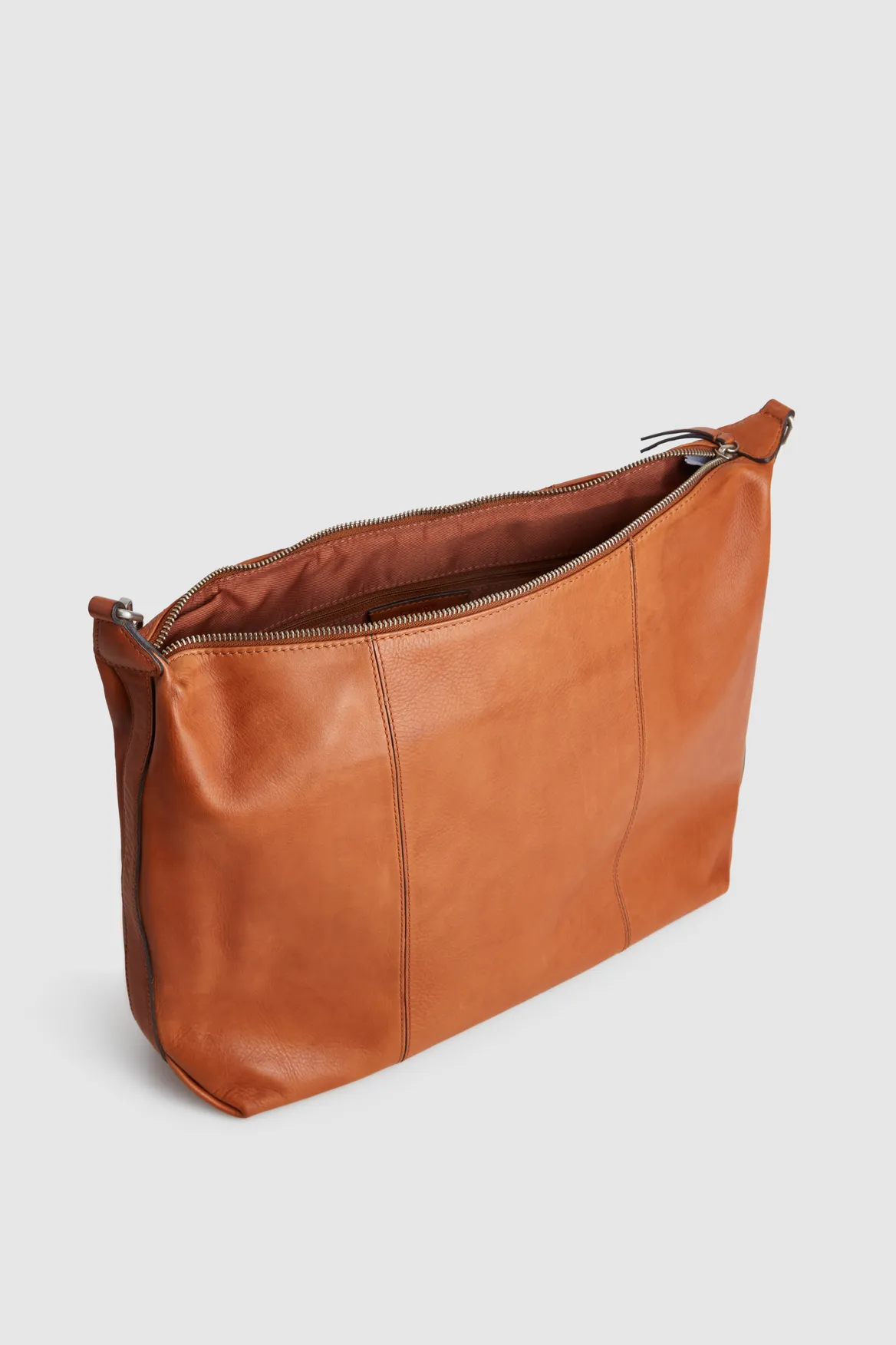 Lyra Leather Large Crossbody Bag Strandbags