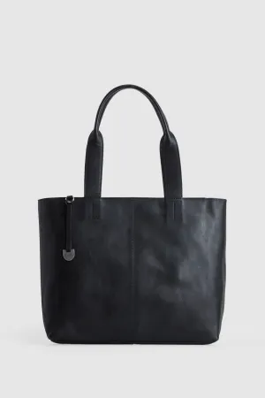 Lyra Leather Tote Bag Strandbags