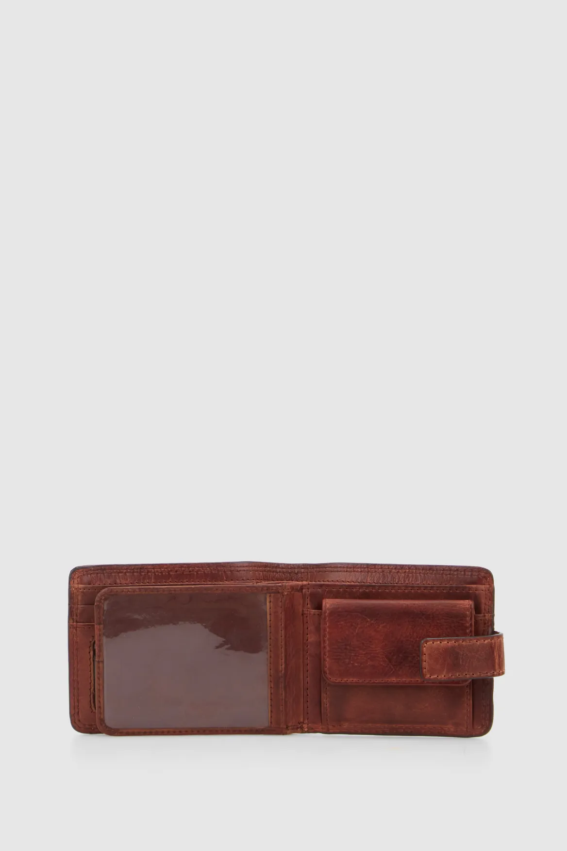 Max Leather Tab Wallet Strandbags