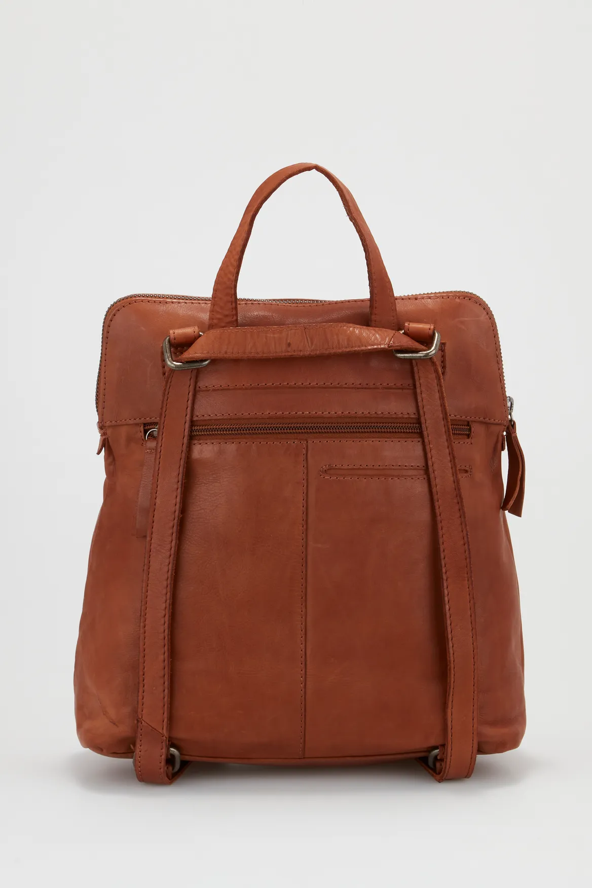 Maya Leather Convertible Backpack Strandbags