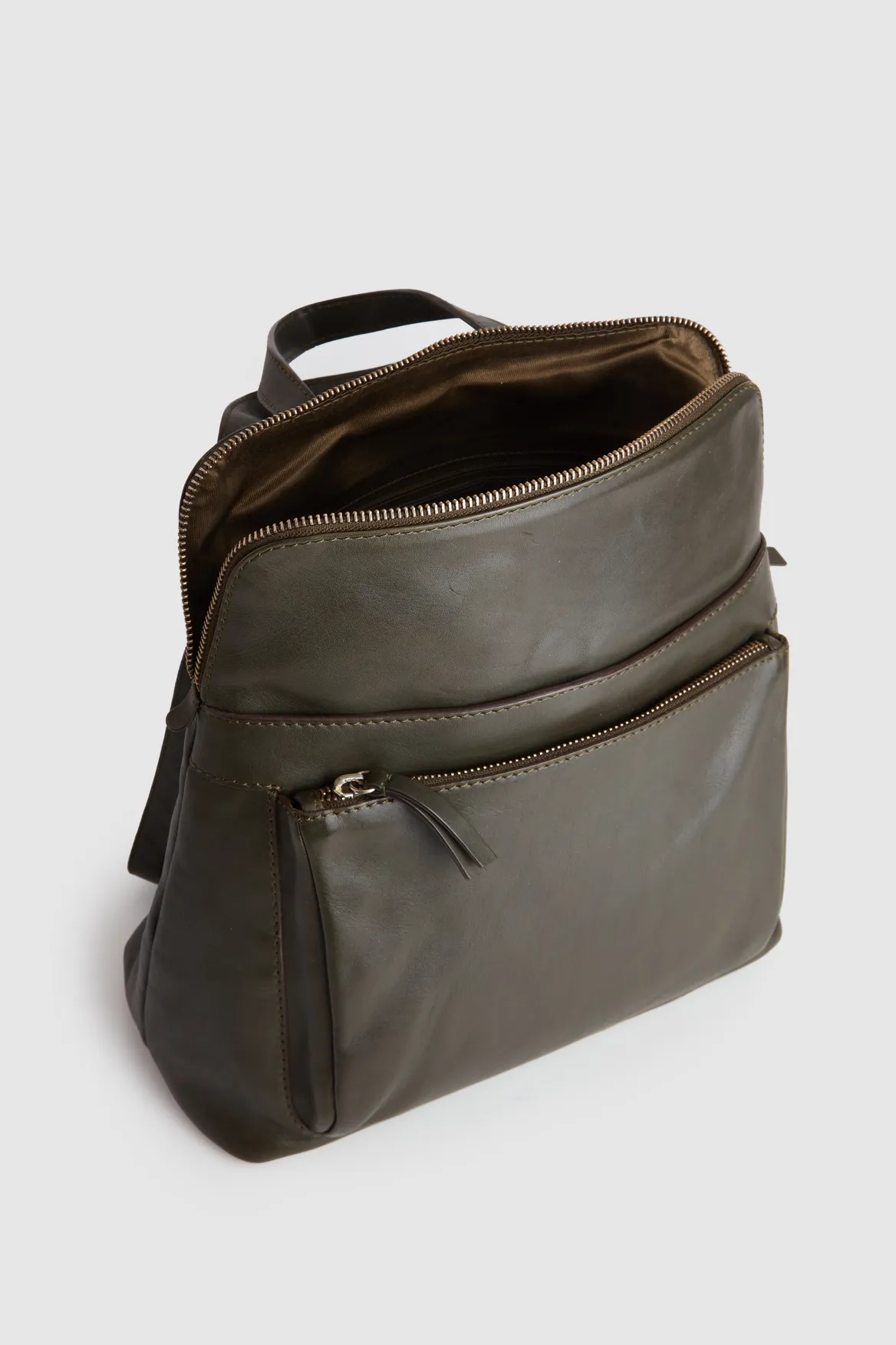 Maya Leather Convertible Backpack Strandbags