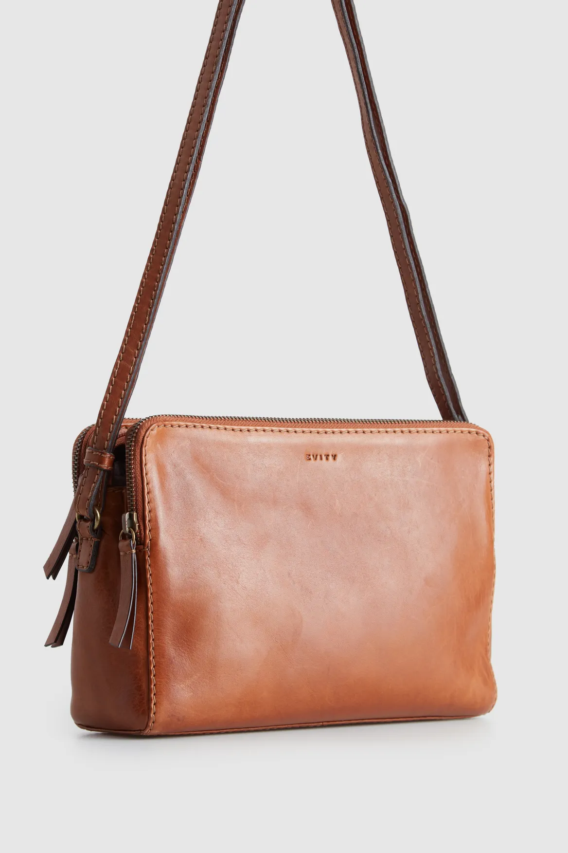 Maya Leather Crossbody Bag Strandbags