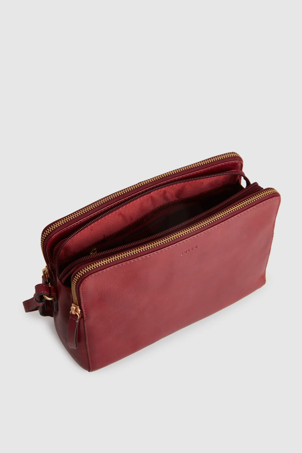 Maya Leather Crossbody Bag Strandbags