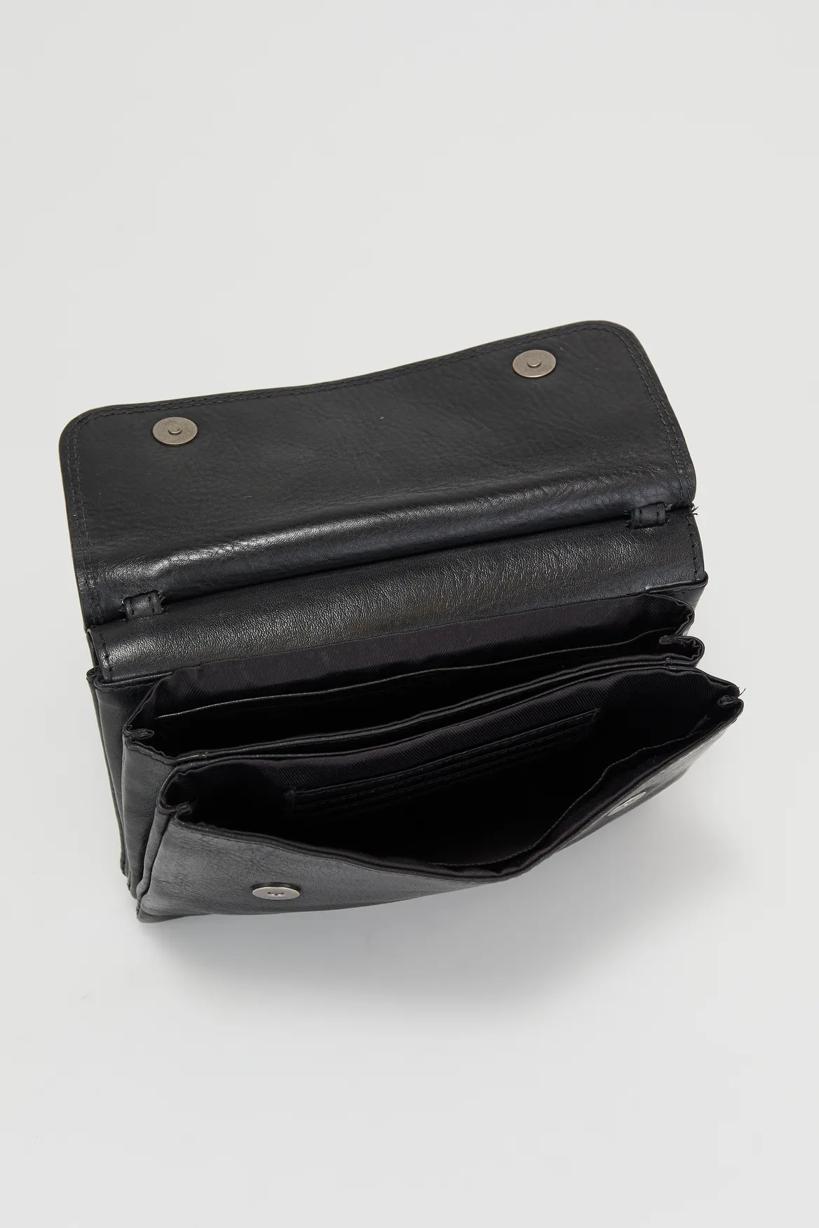 Maya Leather Double Flap Crossbody Strandbags
