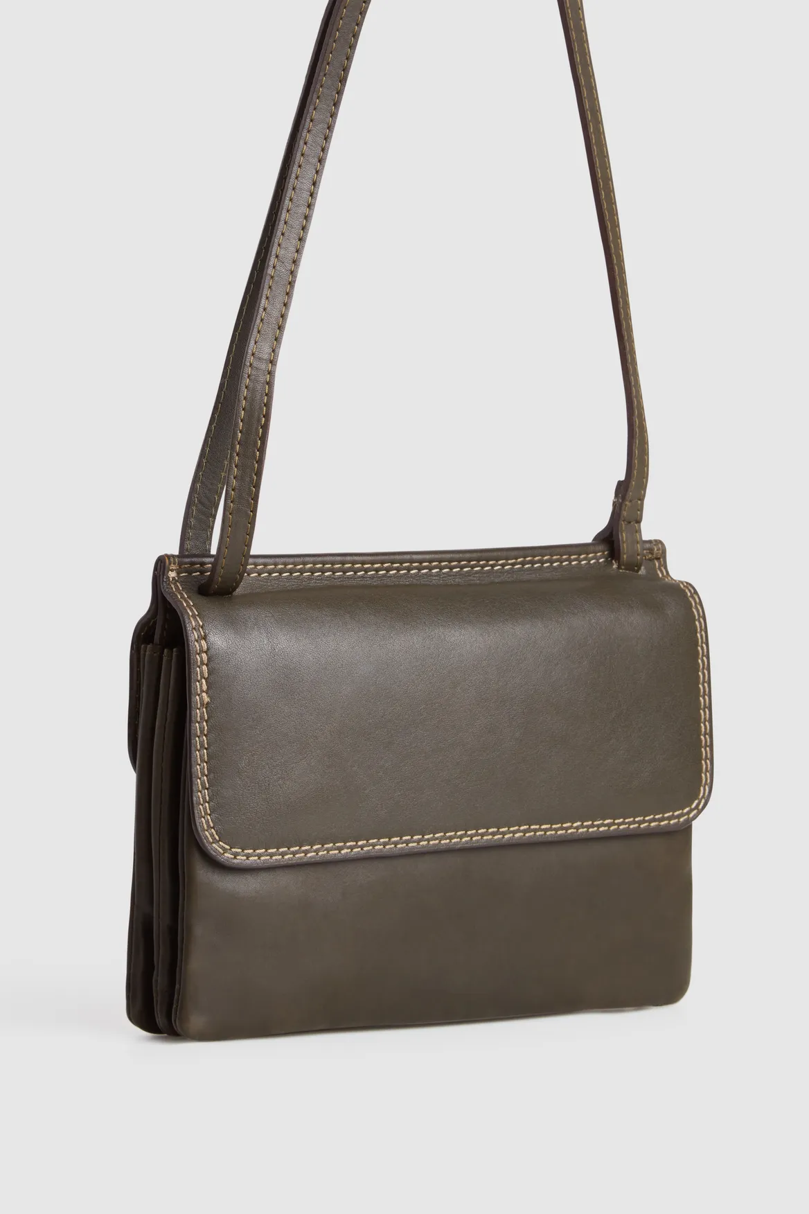 Maya Leather Double Flap Crossbody Strandbags