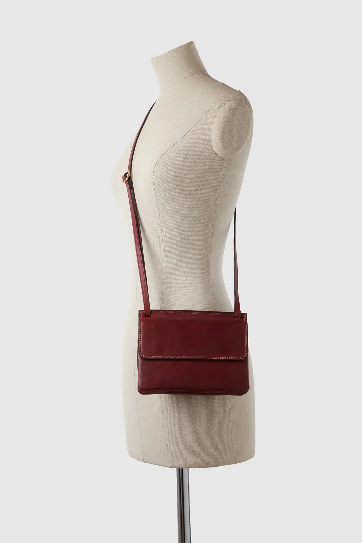Maya Leather Double Flap Crossbody Strandbags