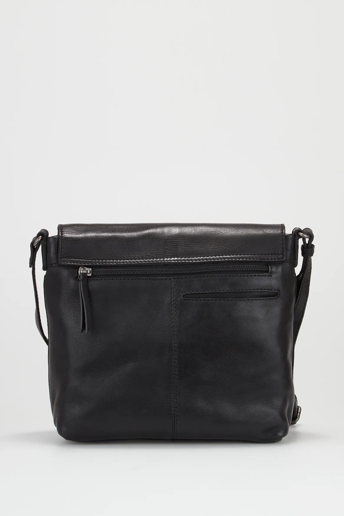 Maya Leather Flap Crossbody Bag Strandbags