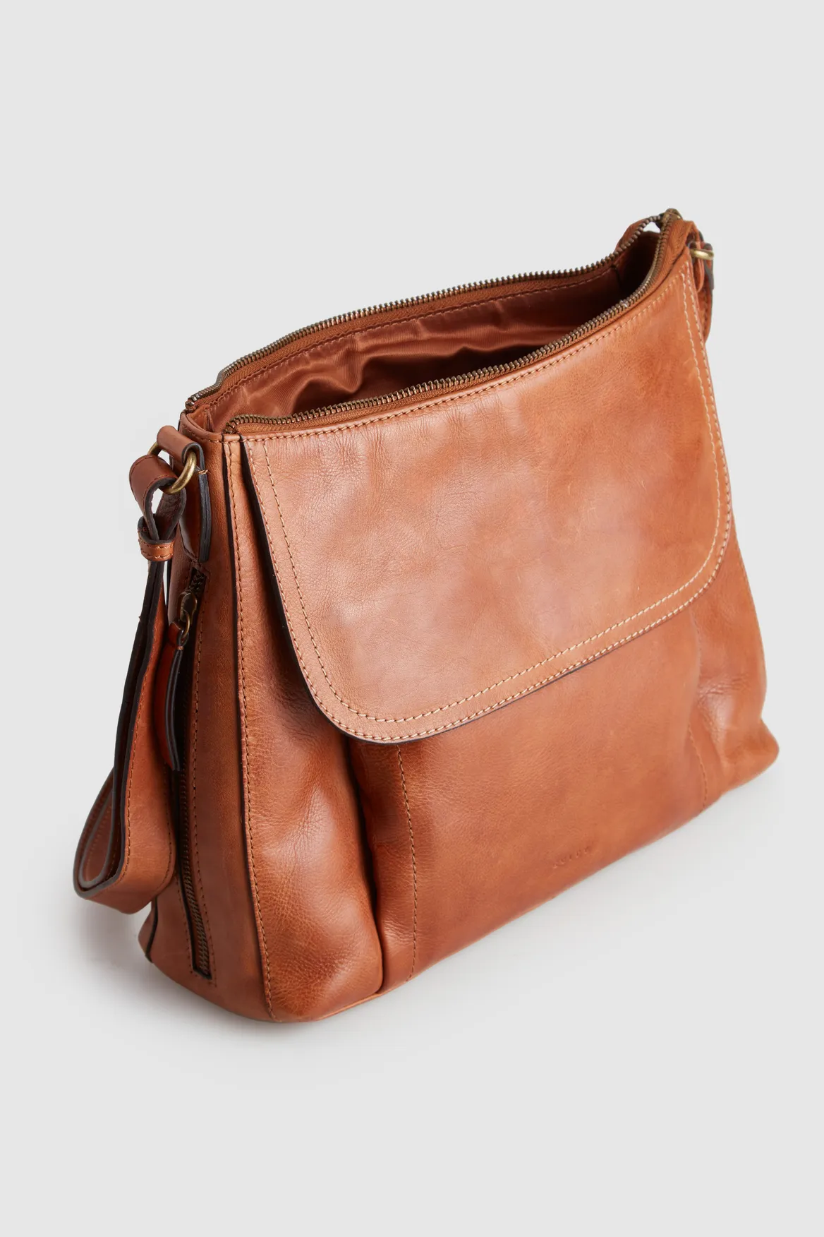 Maya Leather Large Crossbody Bag Strandbags