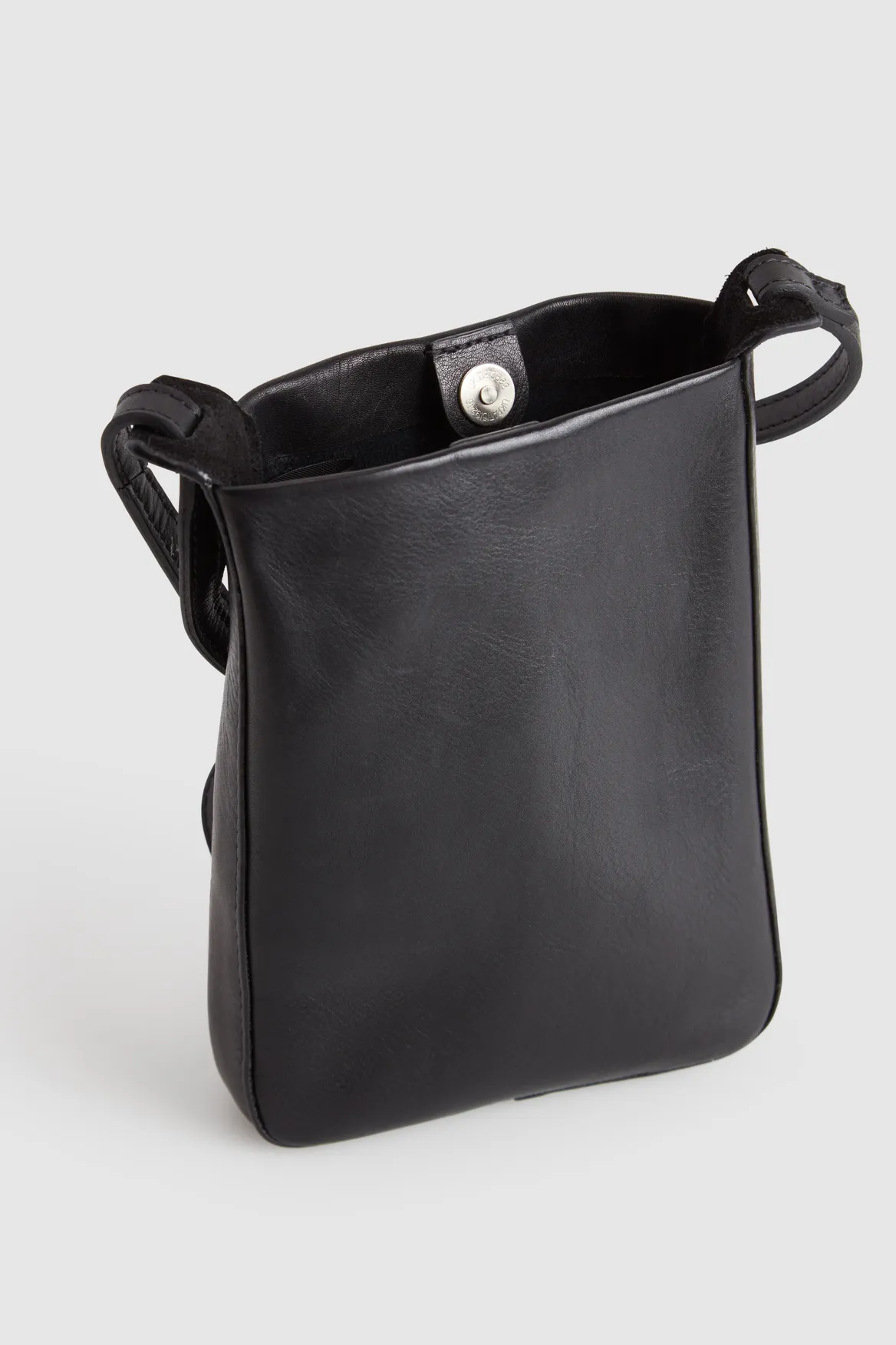 Maya Leather Slim Phone Holder Strandbags