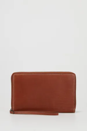 Maya Leather Travel Wallet Strandbags