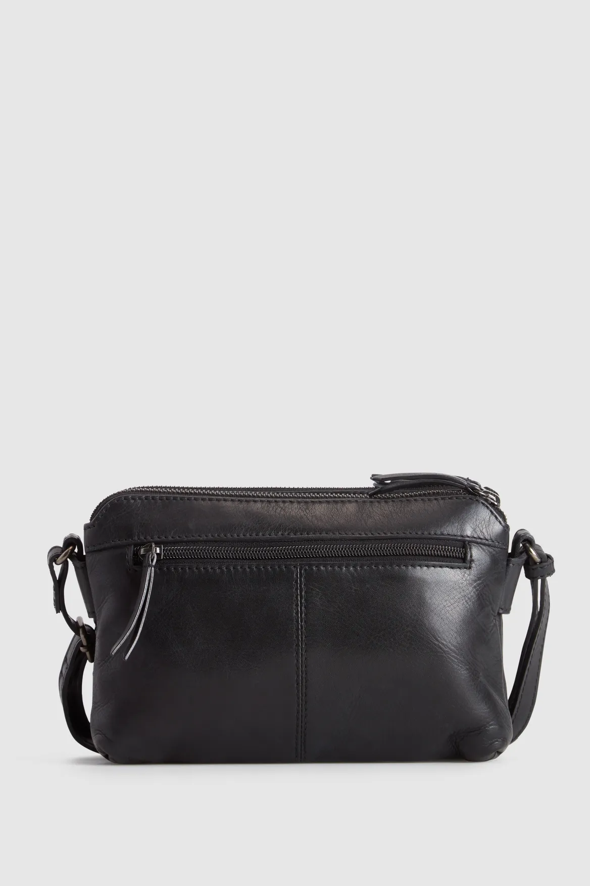 Mira Leather Crossbody Bag Strandbags