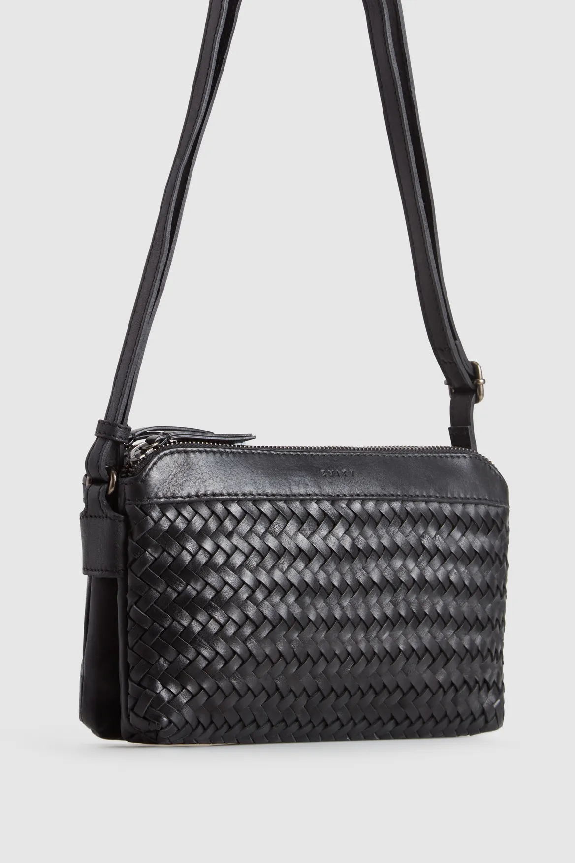 Mira Leather Crossbody Bag Strandbags