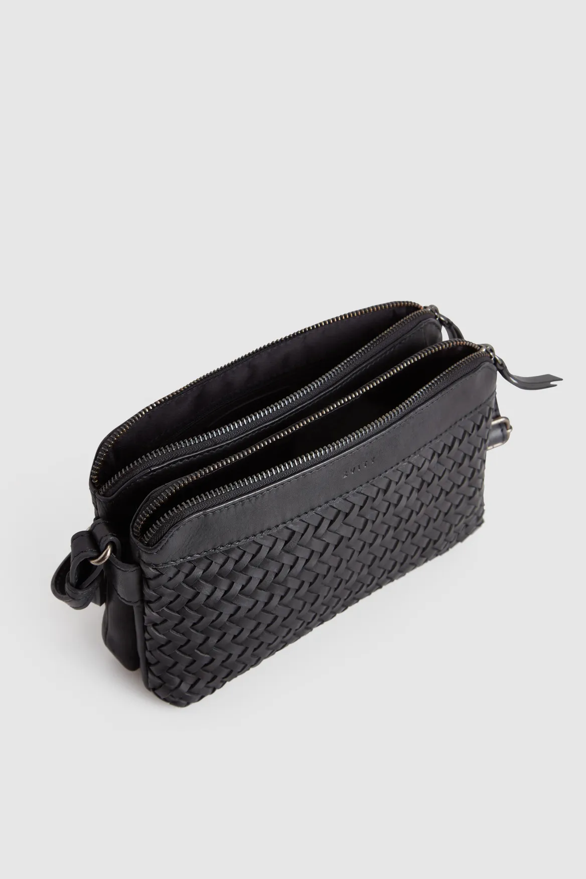 Mira Leather Crossbody Bag Strandbags