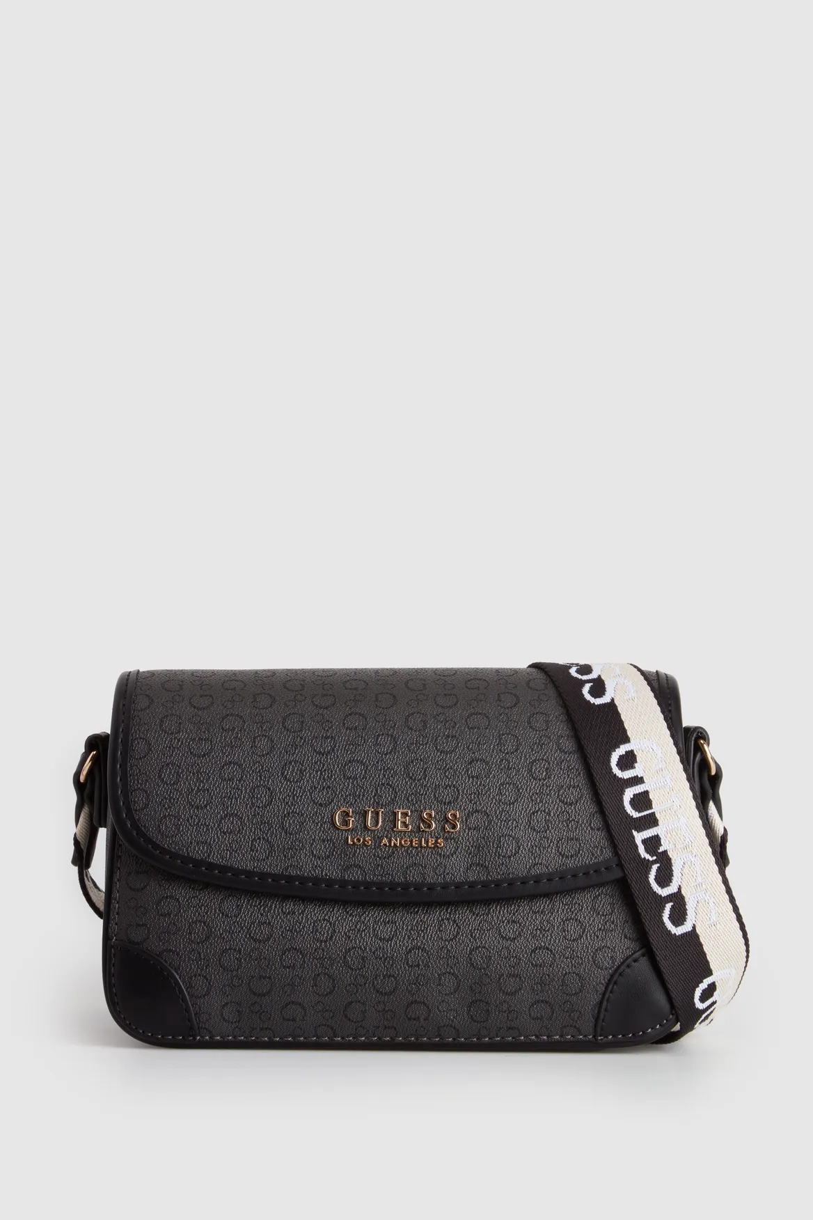 Nichole Flap Crossbody Bag Strandbags